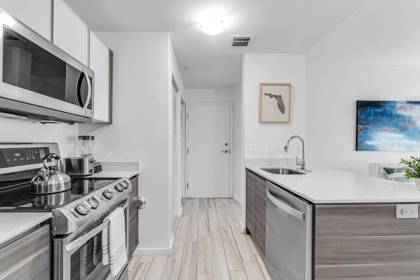 Lovely Unit Mins From Wynwood With Free Parking Appartamento